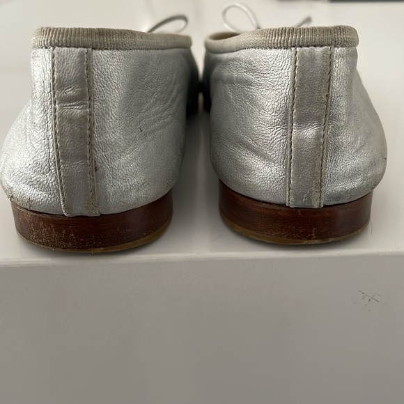 Chanel Silver Leather Ballet Flats - Picture 9 of 13